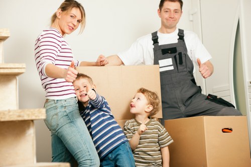 Moving and packing services in Surbiton for apartments and family homes